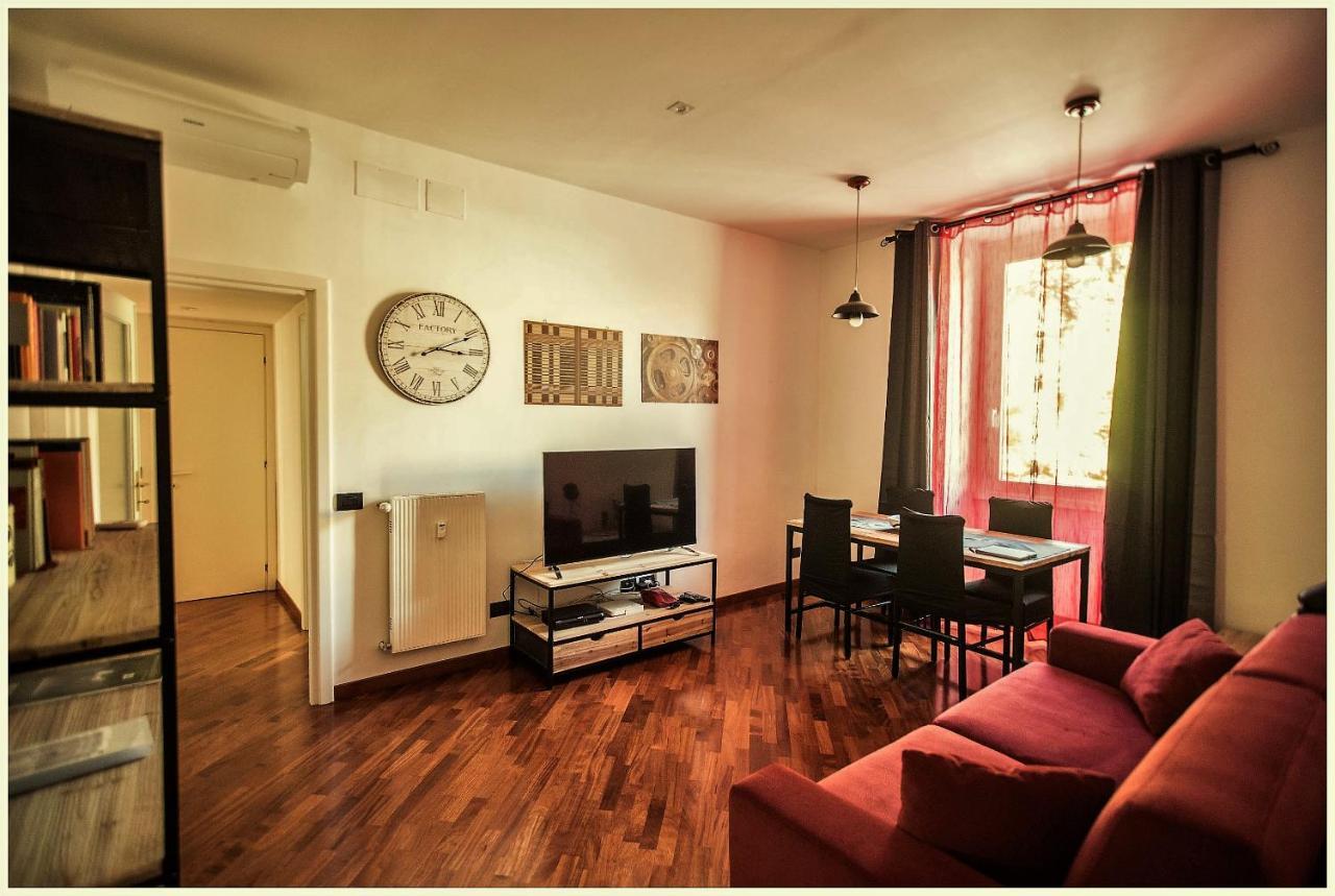 Accogliente Appartamento A Testaccio โรม ภายนอก รูปภาพ