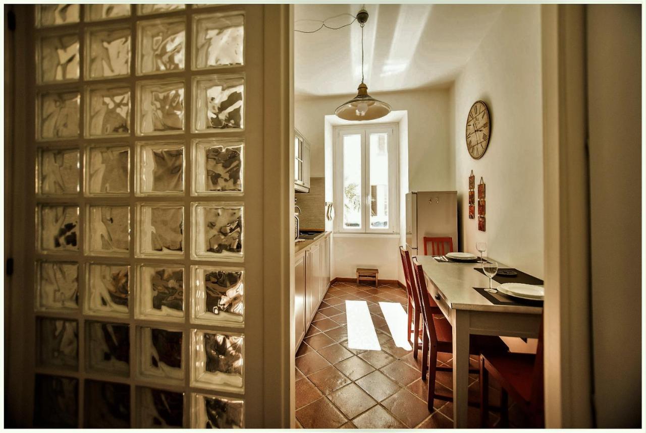 Accogliente Appartamento A Testaccio โรม ภายนอก รูปภาพ